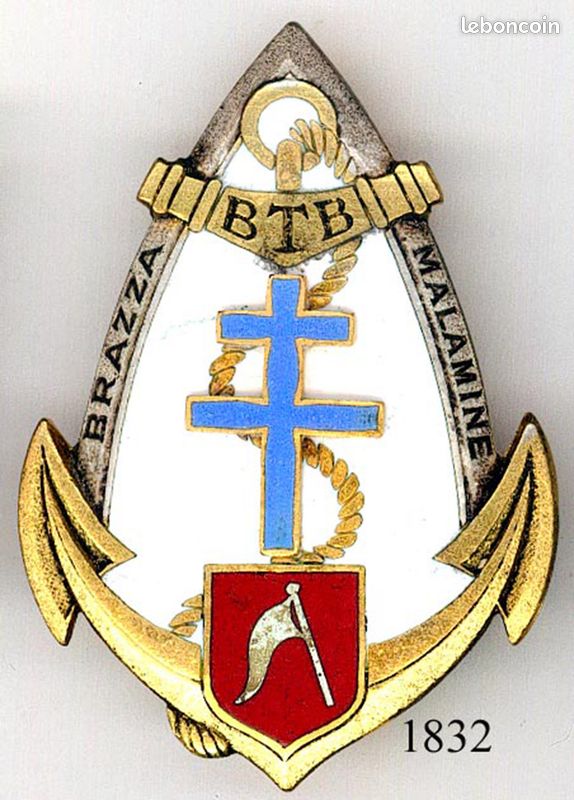 BG6989 - INSIGNE BADGE TRICOLORE - JURY
