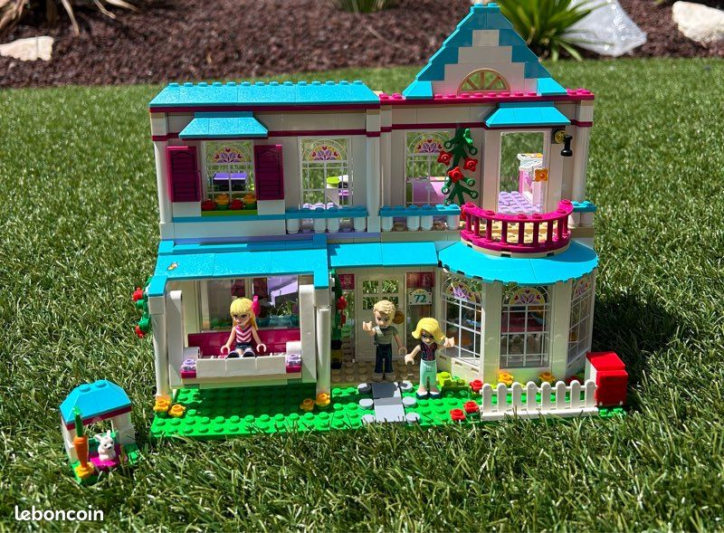 Lego friends la maison de stéphanie Jeux Jouets