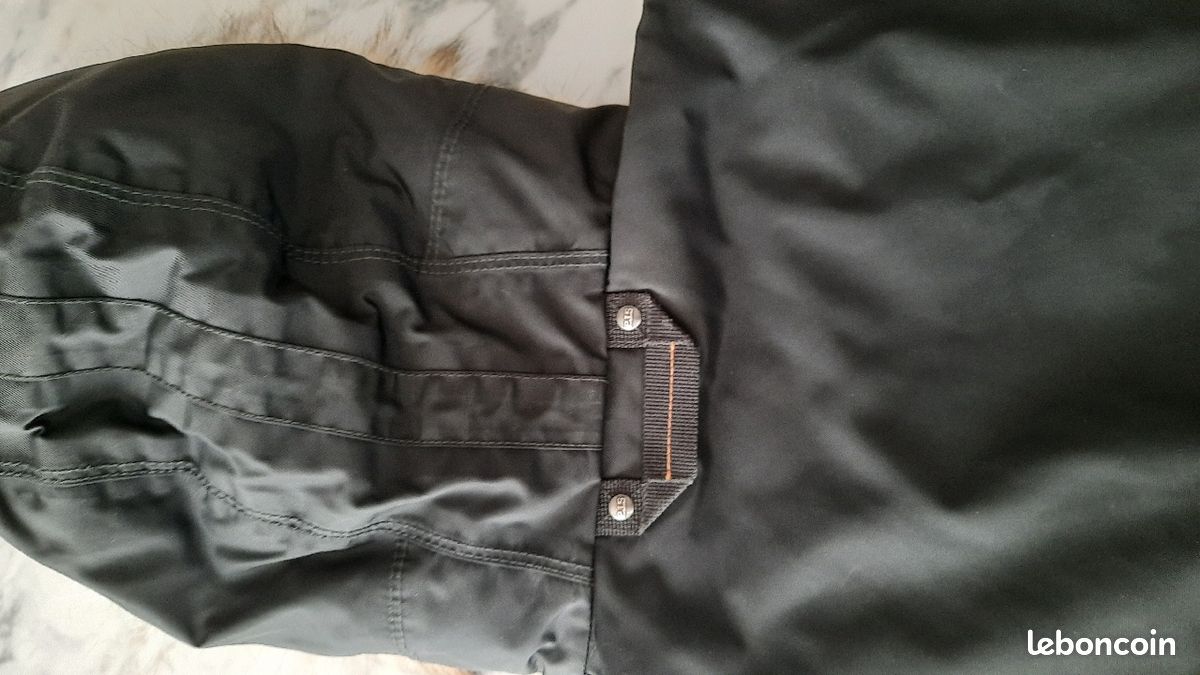 Blouson Parajumpers enfant taille M noir (image 9)