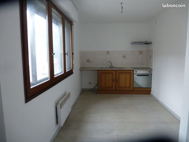 T2 rue Adoue à louer Oloron Ste Marie - Oloron-Sainte-Marie 64400 (image 3)