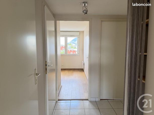 Appartement 4 pièces 85 m² — 12