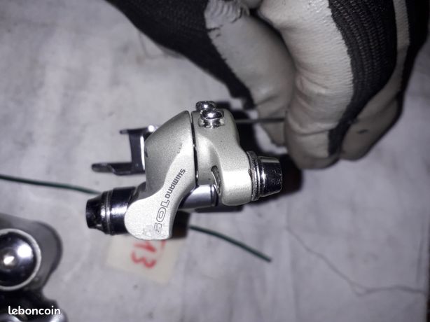 SIMPLE & CLASSIQUE Dérailleur Avant Shimano 105 FD-5700 - A Braser - 2 Vitesses | en vente magasin de pièces de vélo pas cher