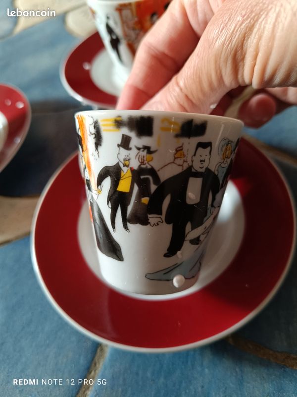 Lot De 4 Tasses Et Sous-tasses Style Maxim's - Multicolore - Occasion Bon état