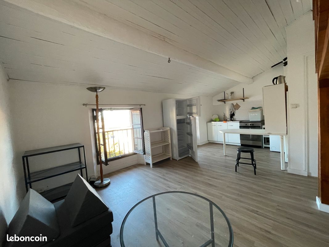 Appartement 2 pièces 30 m² · à Gémenos · 30 m² · 610 €/mois