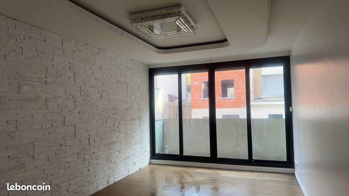 Appartement 2 pièces 56 m² · à Pantin · 56 m² · 290 000 €