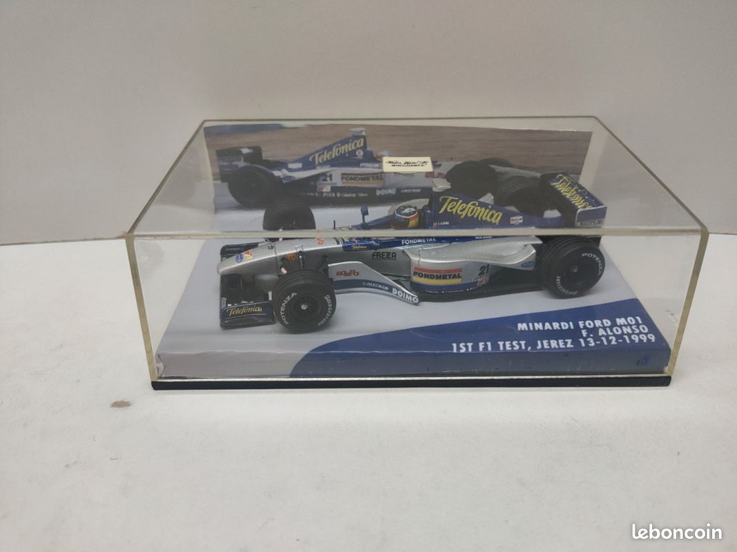 Minardi Ford M01 tests Alonso JFPKTAMIYAST27-005 by TAMIYA on
