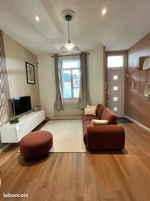 Maison 7 pièces 80 m² · à Amiens · 80 m² · 980 €/mois