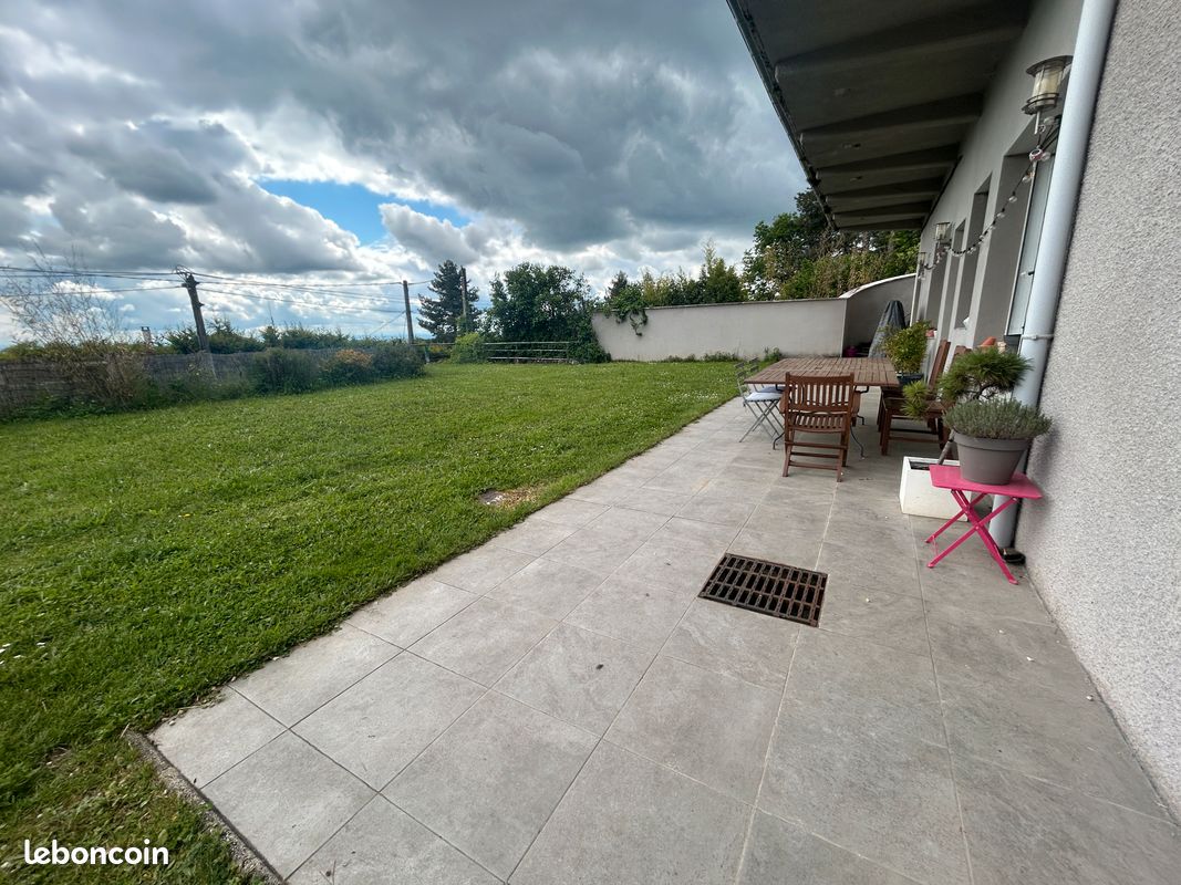 Maison 5 pièces 119 m² · à Pollionnay · 119 m² · 390 000 €
