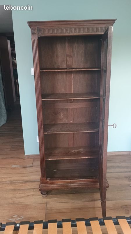Petite armoire parisienne vitrée (image 8)