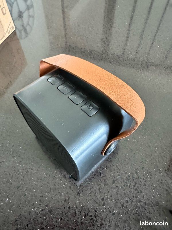 Enceinte Bluetooth portable (image 2)