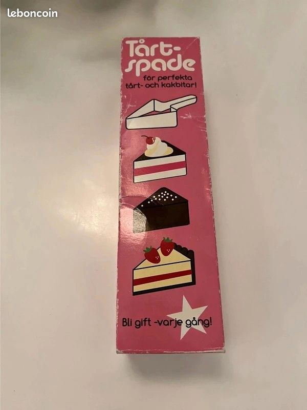 Pelle à gâteau blanche avec boîte rétro – envoi rapide sous 24h (image 1)