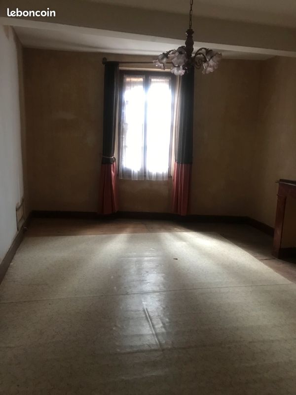 Maison 3 pièces 75 m² · à L'Isle-en-Dodon · 75 m² · 50 000 €