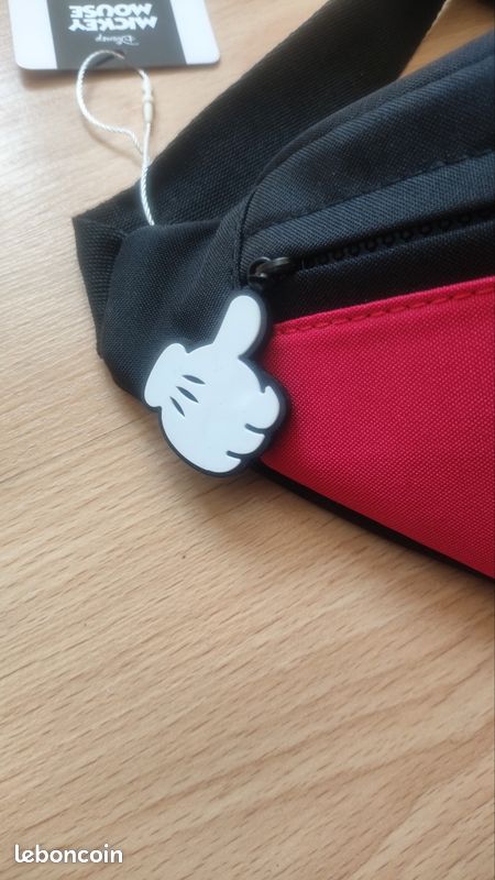 Sac banane sacoche Mickey Mouse Disney Disneyland (image 2)