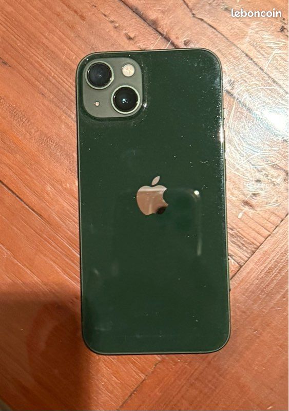 IPhone 13 kaki très bon état (image 4)