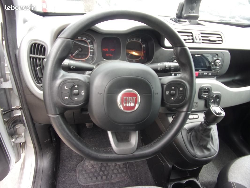 Fiat Panda SERIE 2 1.2 69 ch Lounge (image 10)