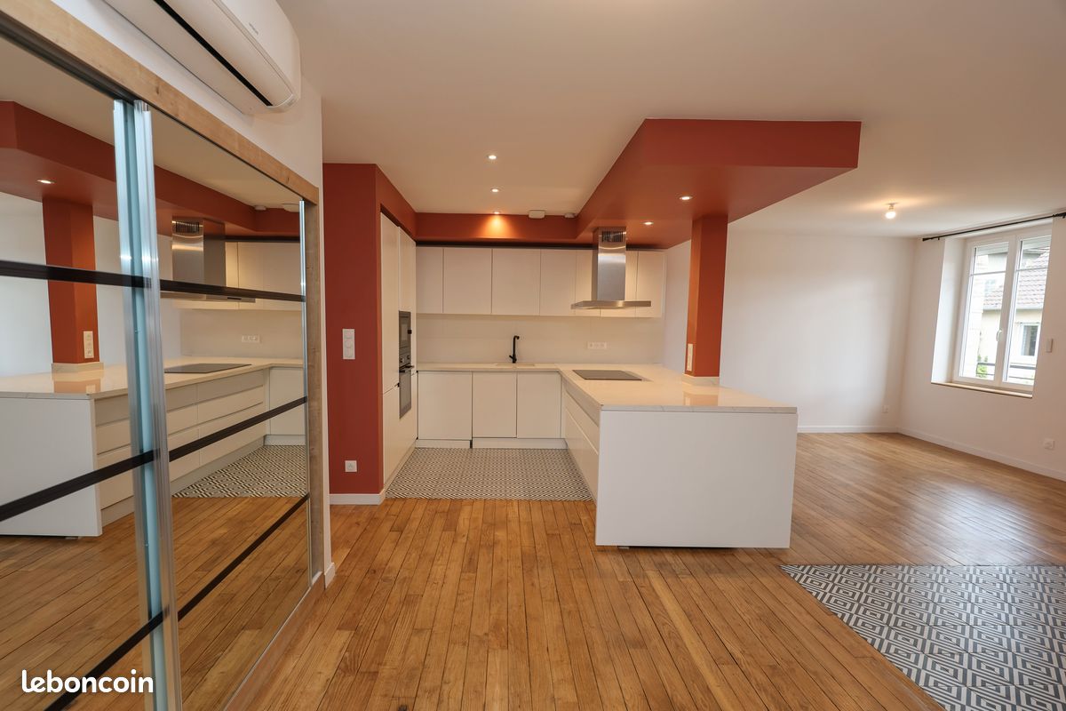 Appartement 4 pièces 100 m² · à Brive-la-Gaillarde · 100 m² · 1 150 €/mois