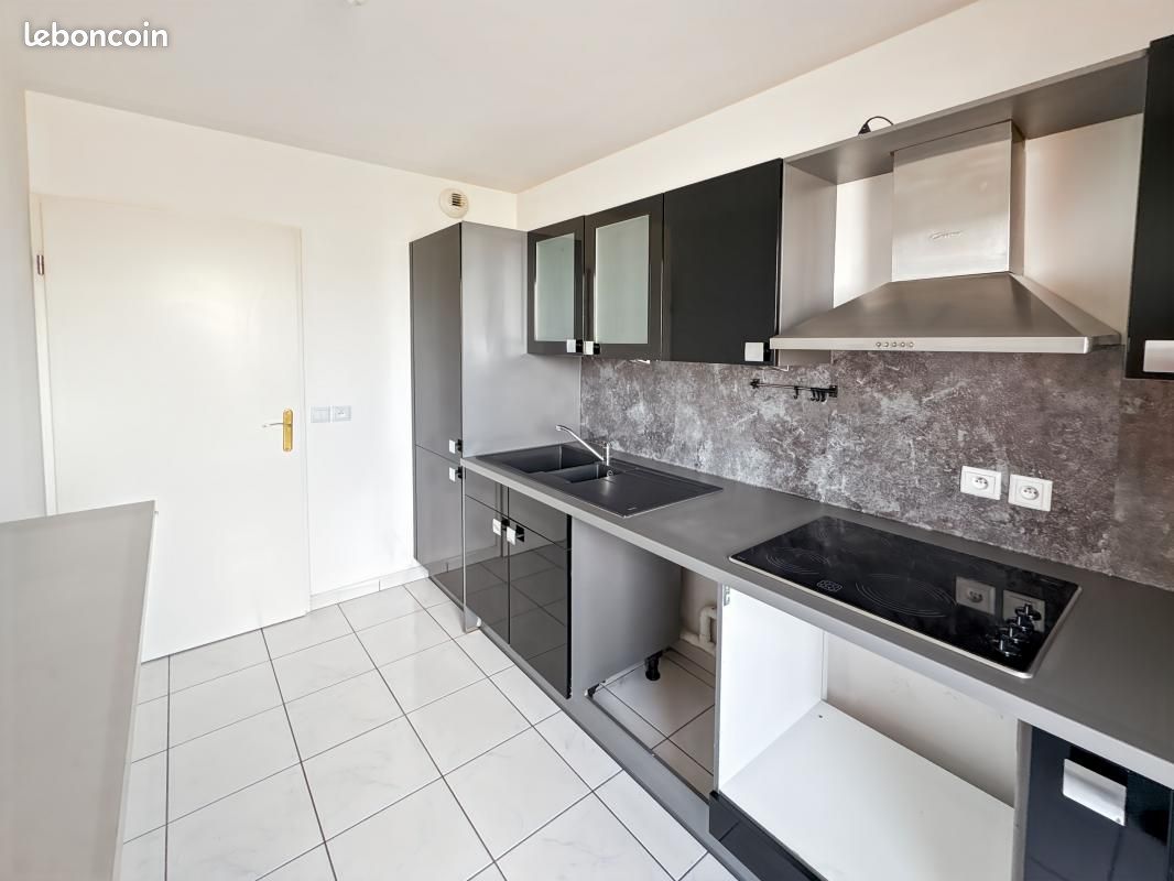 Appartement a louer vigneux-sur-seine - 3 pièce(s) - 64 m2 - Surfyn