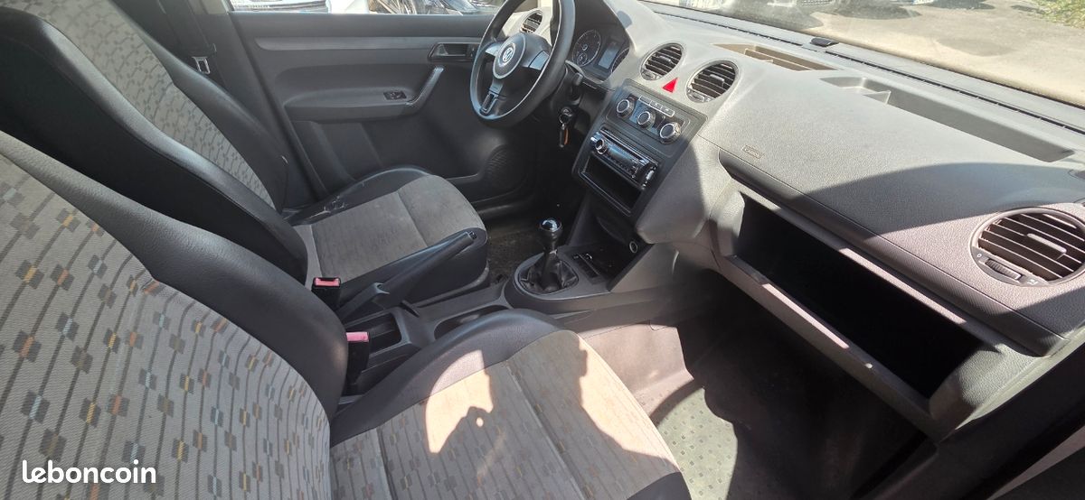 VOLKSWAGEN CADDY 1.6L TDI 102cv (image 5)