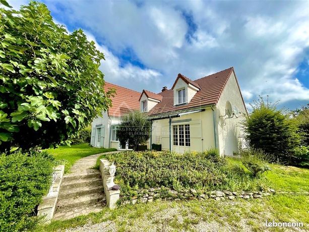 Maison 7 pièces 196 m²