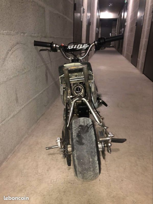 Pocket bike 
Dernier (image 1)