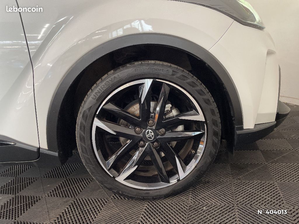 Toyota C-HR HYBRIDE MY20 1.8L GR-Sport (image 8)
