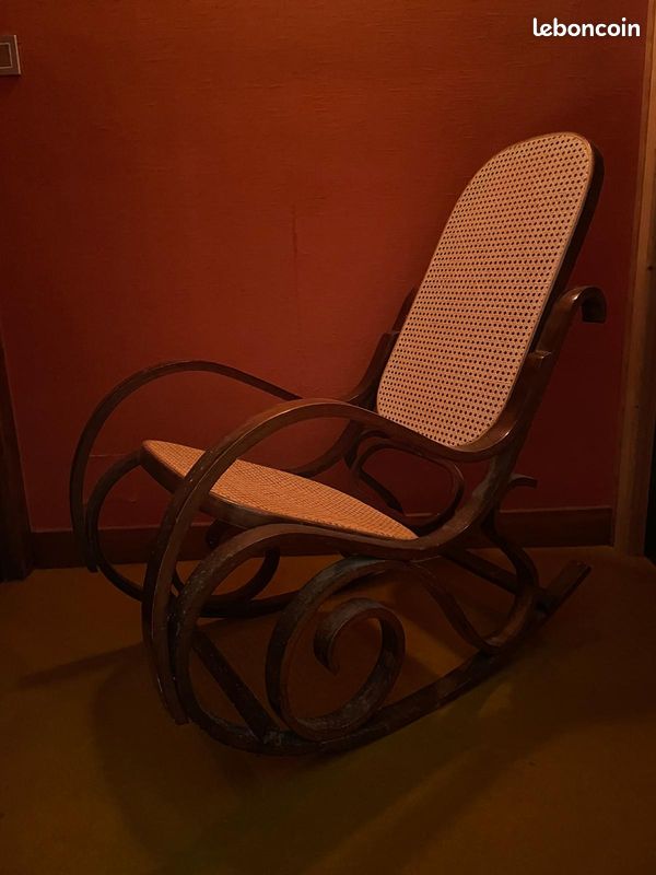 Fauteuil ancien rocking-chair à bascule (image 2)