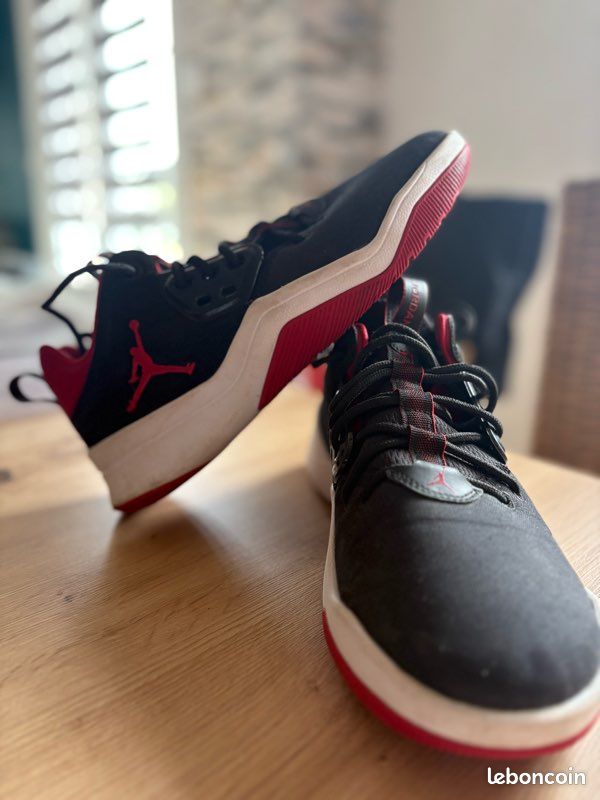 Nike Air Jordan DNA Bred Chaussures