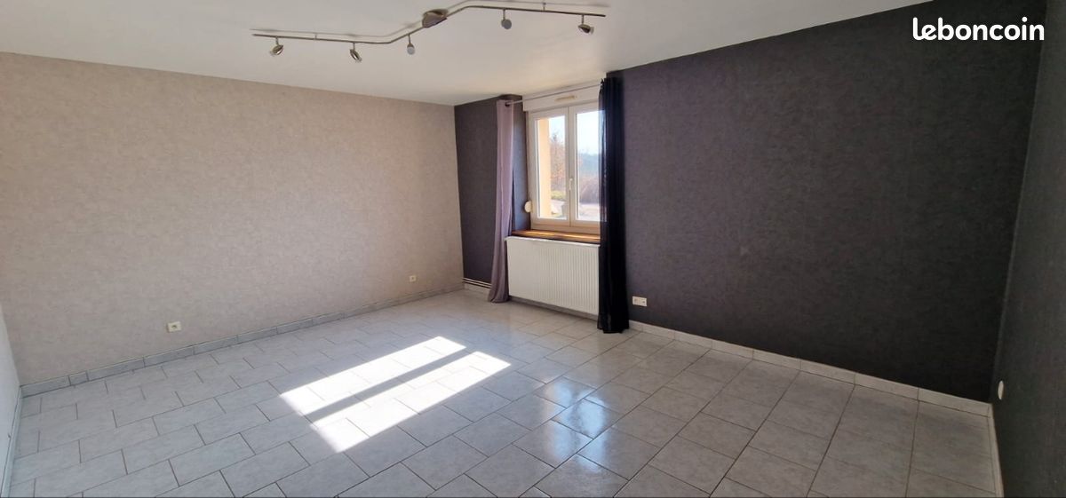 Appartement 3 pièces 65 m² · à Étival-Clairefontaine · 65 m² · 590 €/mois