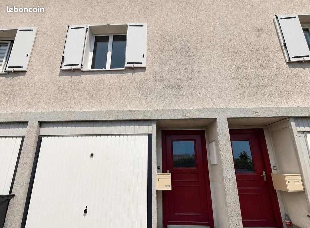 Maison 4 pièces 85 m² · à Saint-Denis-de-l'Hôtel · 85 m² · 98 899 €