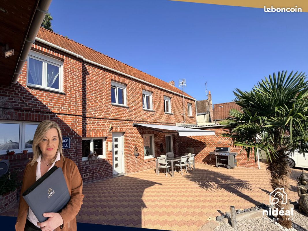 Maison 7 pièces 121 m² · à Maresches · 121 m² · 259 900 €