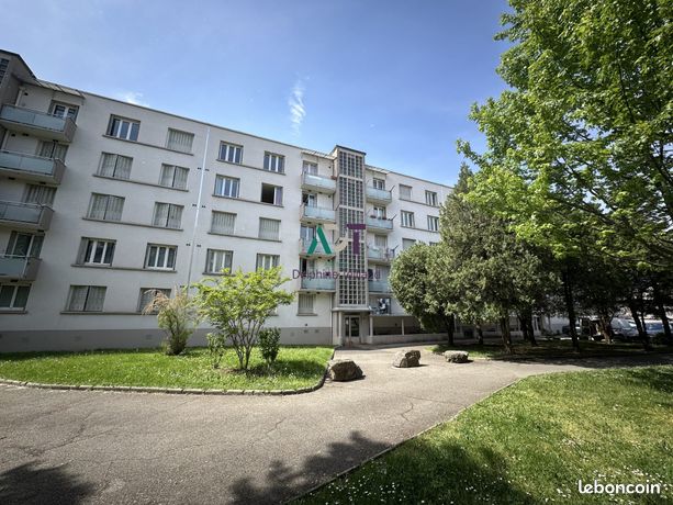 Appartement 4 pièces 62 m² — 1
