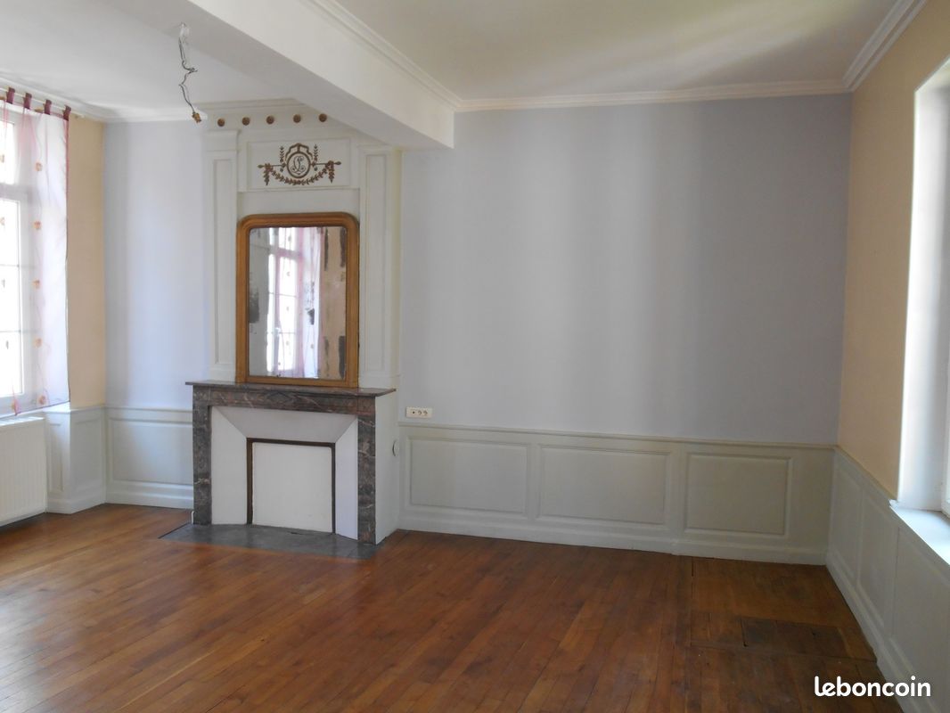 Appartement 2 pièces 67 m² · à Moulins · 67 m² · 436 €