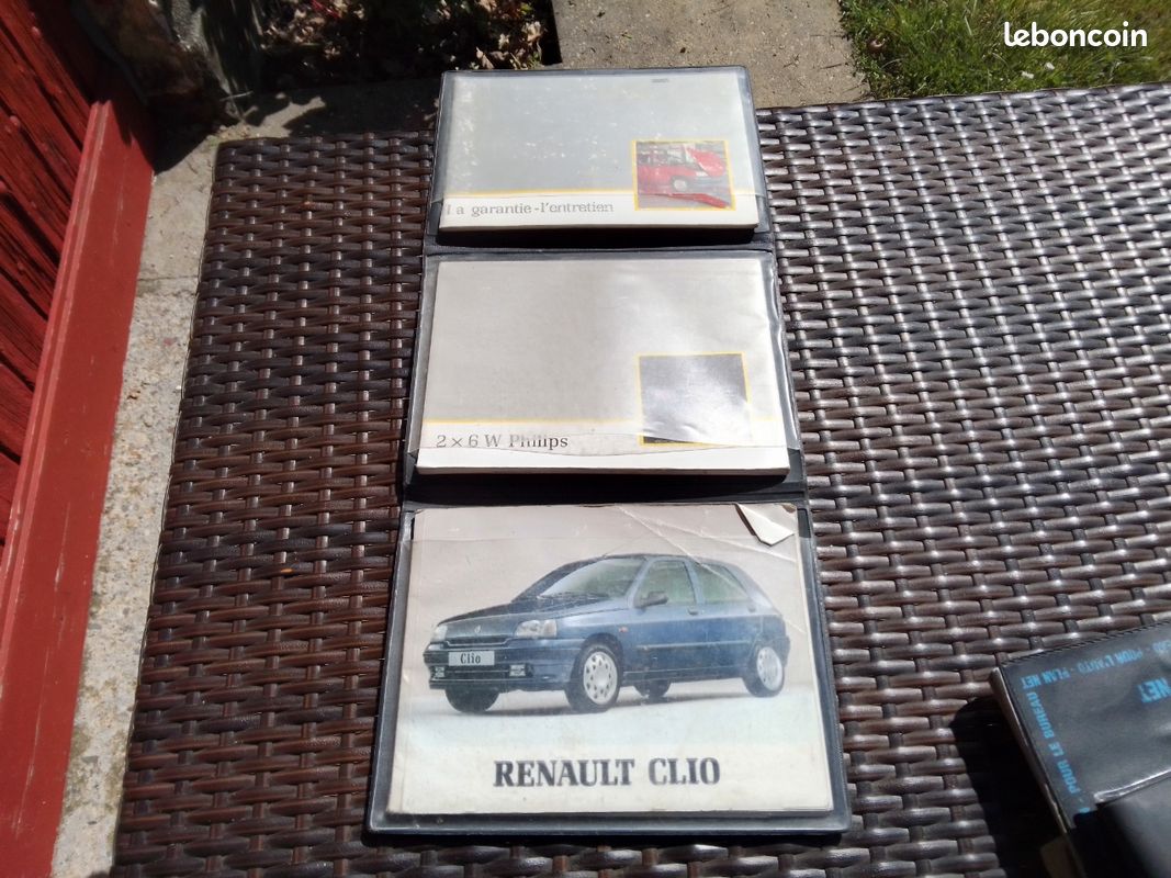 Vends manuel Renault clio (image 1)
