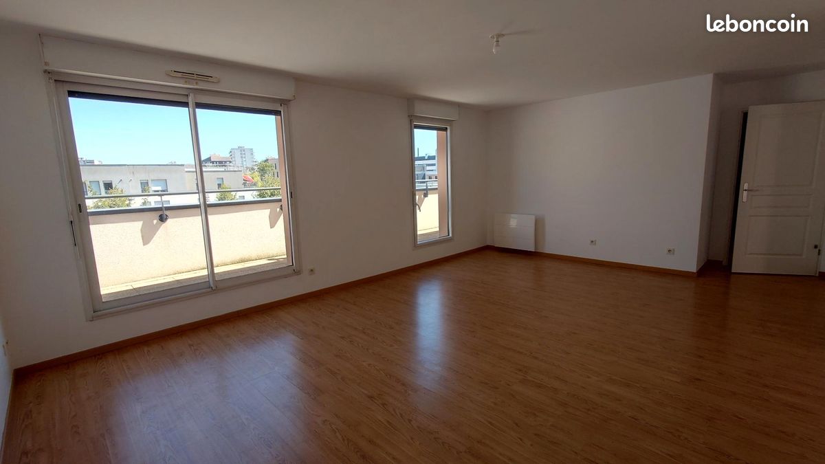 Appartement 4 pièces 102 m² · à Compiègne · 102 m² · 1 215 €/mois