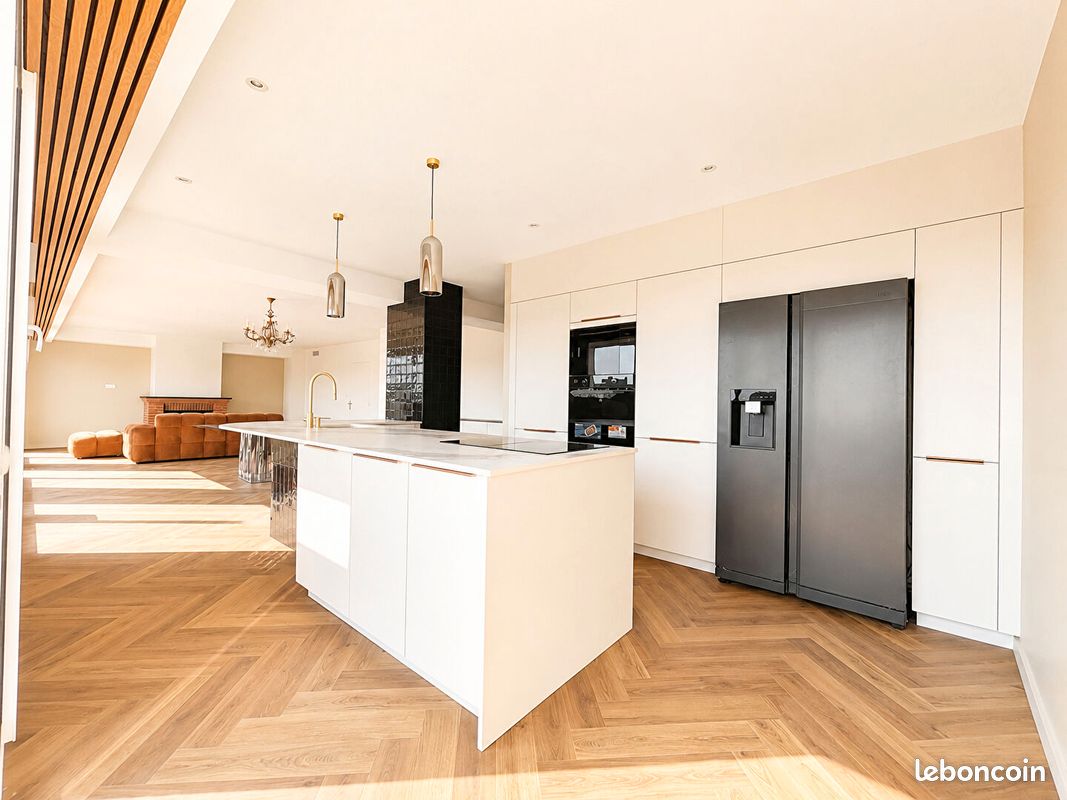 Appartement 4 pièces 155 m² · à Montauban · 155 m² · 1 650 €