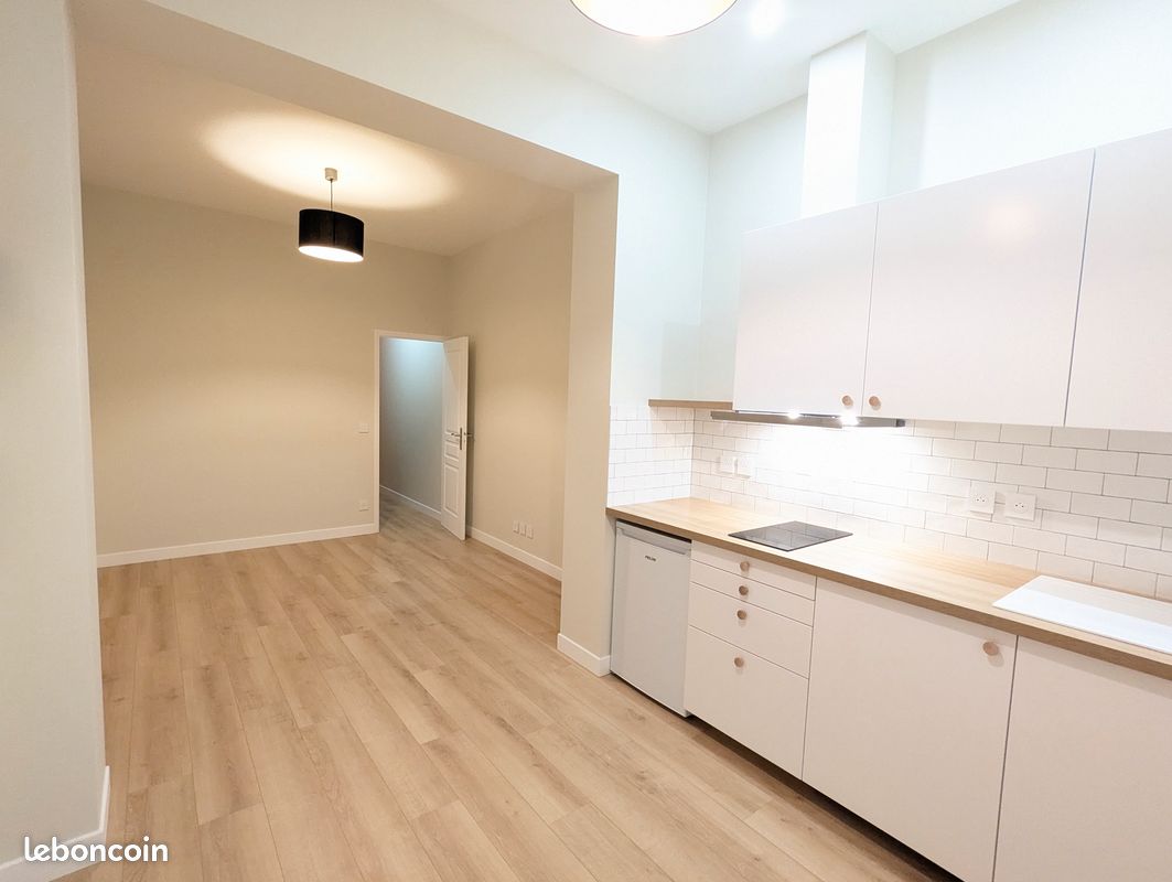 Appartement 2 pièces 37 m² · à Bordeaux · 37 m² · 780 €