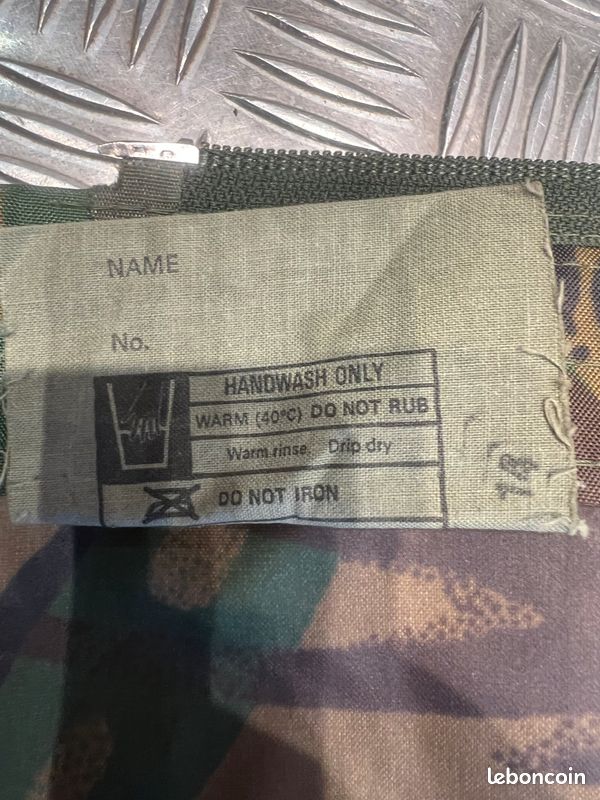 INSIGNE MILITAIRE 1ÈRE Division Blindée EUR 9,00 - PicClick IT