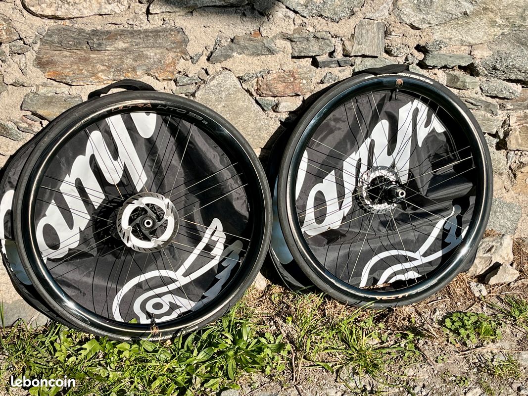 Paire de roues Campagnolo Bora Ultra WTO 33 disc (image 2)