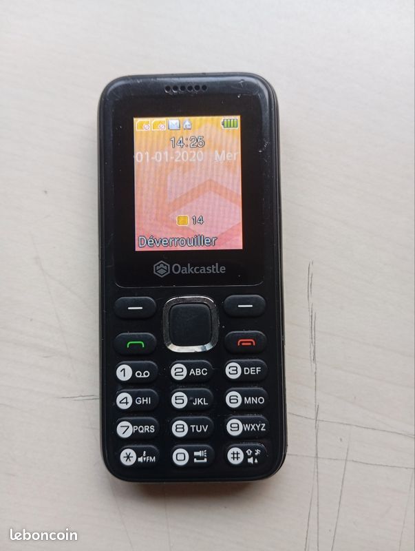 Téléphone portable très bonne état de marche (image 3)