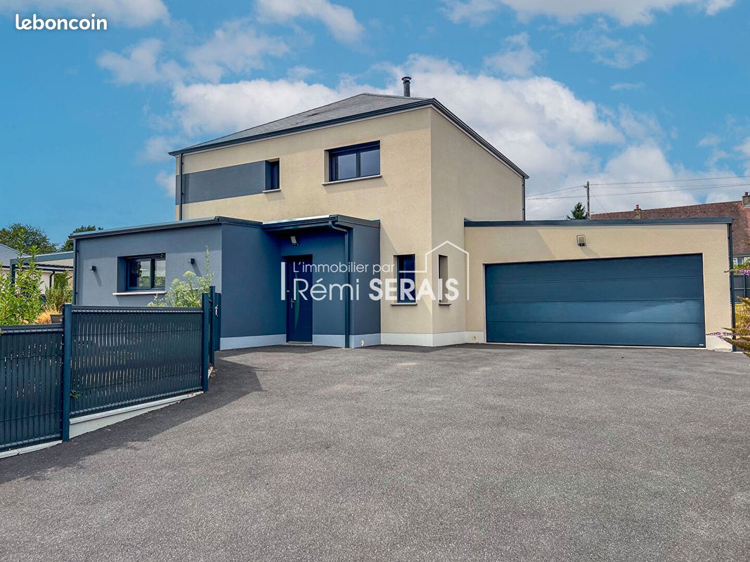 Maison 6 pièces 143 m² · à Condé-en-Normandie · 143 m² · 306 250 €