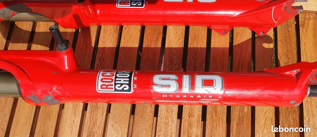 Fourche RockShox SID 100 Hydra Air - Équipements vélos Fourche RockShox SID 100 Hydra Air - Équipements vélos
