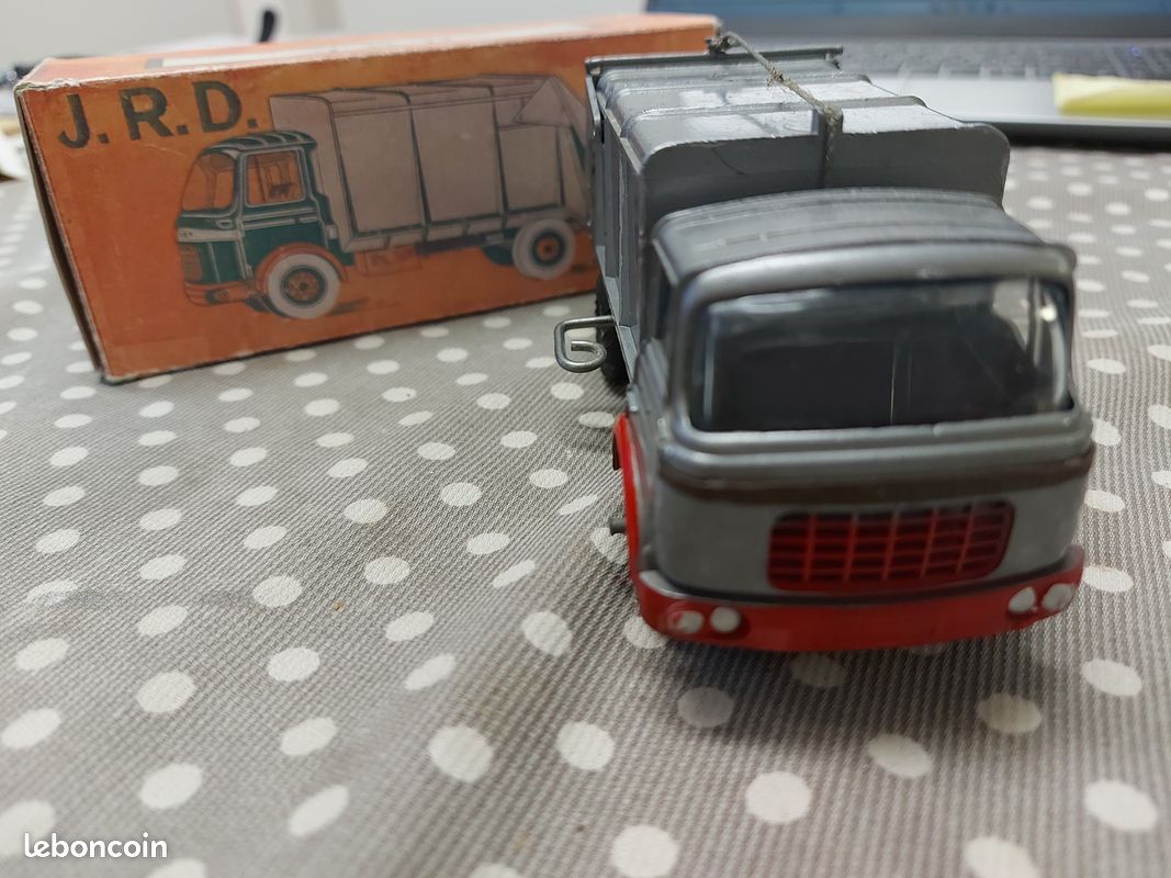 BERLIET GAK BENNE A ORDURES VORAX CIJ/JRD D'ORIGINE au 1/43 ème - eBay BERLIET GAK BENNE A ORDURES VORAX CIJ/JRD D'ORIGINE au 1/43 ème - eBay