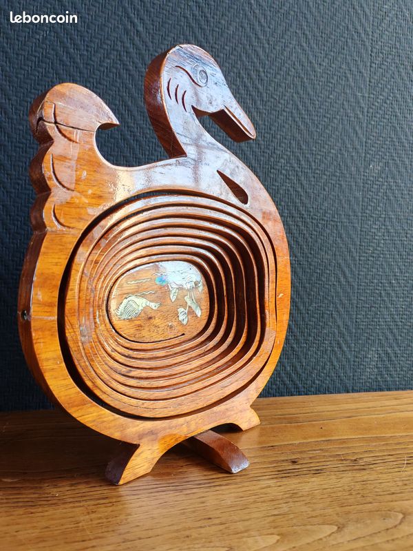 Corbeille à fruits en bois, belle patine d'ancienneté, France, 1960 - En vente sur France