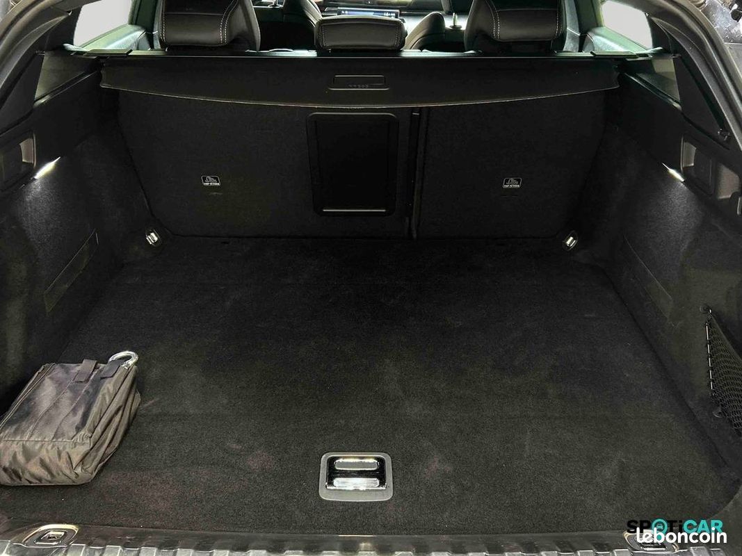 PEUGEOT 508 SW Hybrid 180 e-EAT8 Allure (image 8)