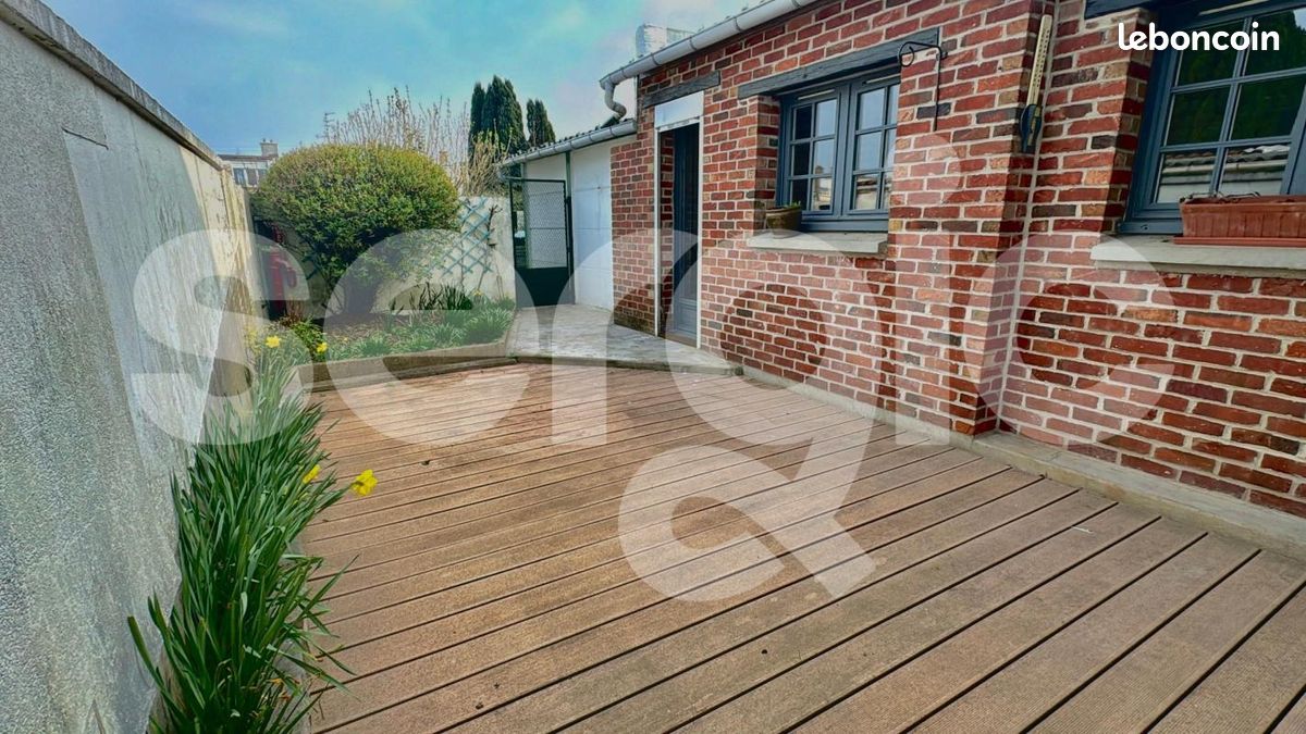 Maison 5 pièces 97 m² · à Sin-le-Noble · 97 m² · 705 €/mois