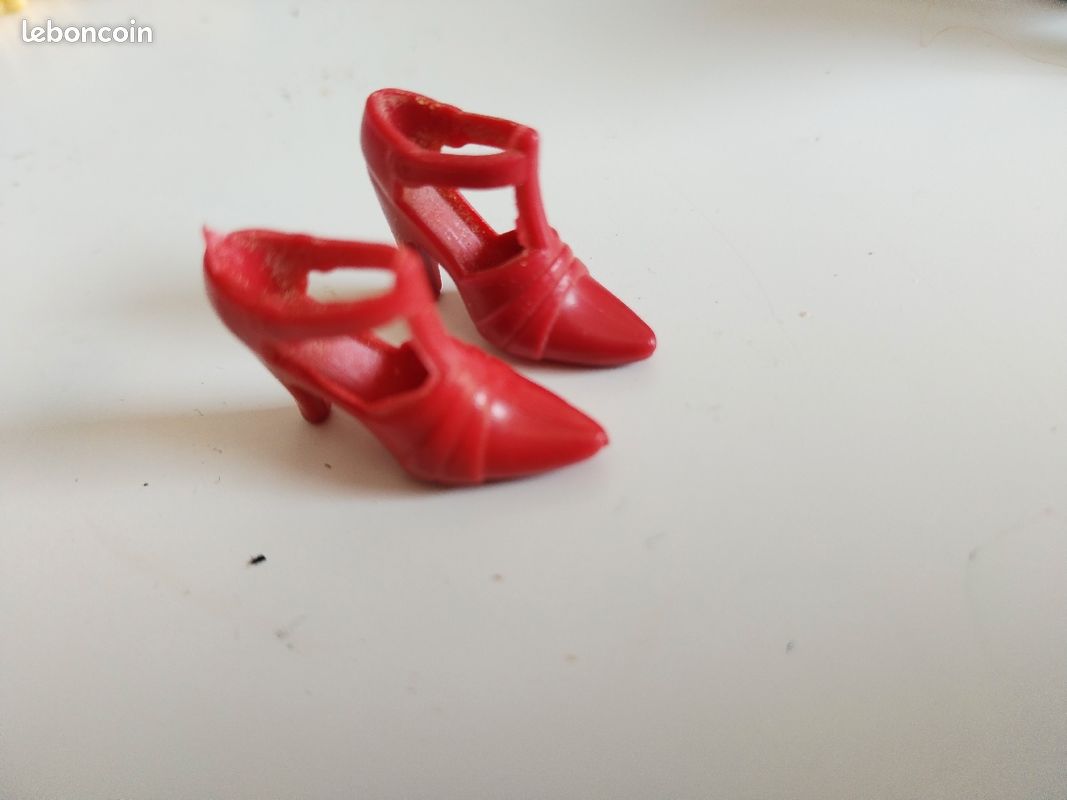 Lot de 3 paires de chaussures pour barbie (image 4)