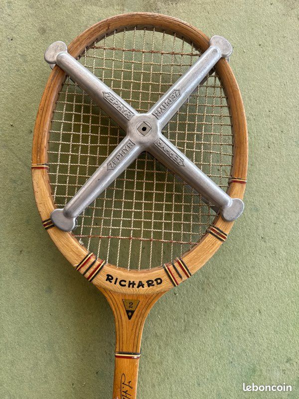 Ancienne Raquette De Tennis En Bois Avec Sa Presse Vintage - Déco Ou Collection