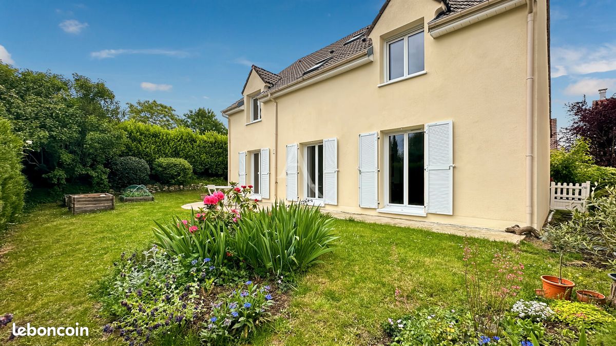 Maison 7 pièces 182 m² · à Courdimanche · 182 m² · 499 000 €