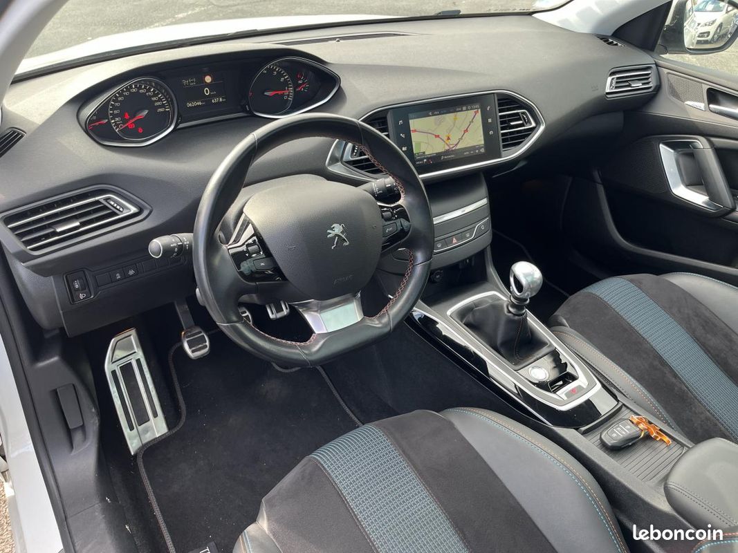 PEUGEOT 308 1.2 PureTech 130ch E6.3 S&S Tech Edition - Distri ok - Suivi Peugeot (image 14)
