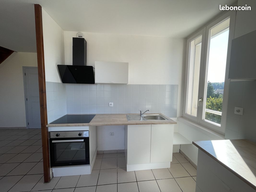 Appartement 2 pièces 39 m² · à Saint-Quentin-Fallavier · 39 m² · 775 €/mois